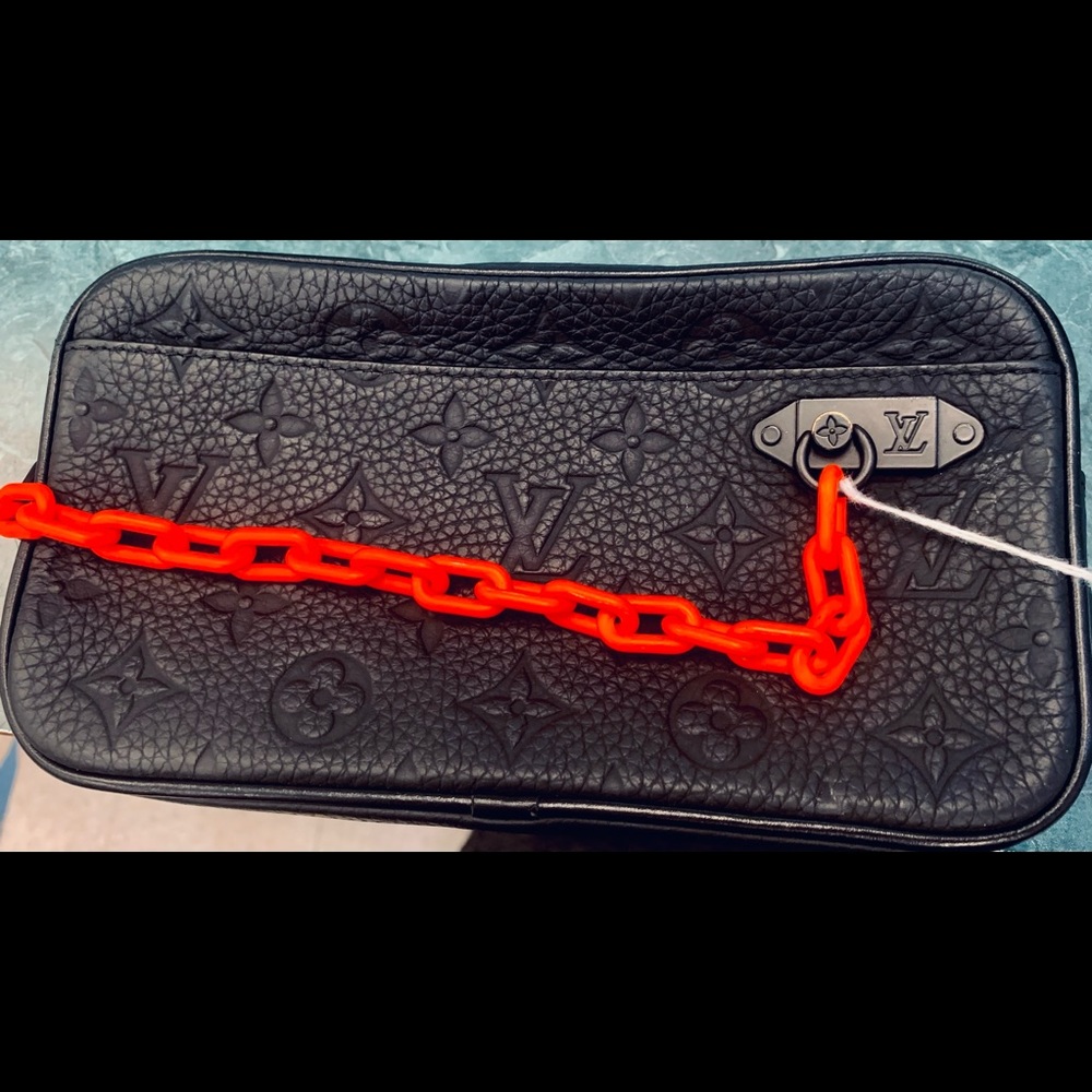 LV x Virgil Volga Belt Bag - Picture 2 of 11